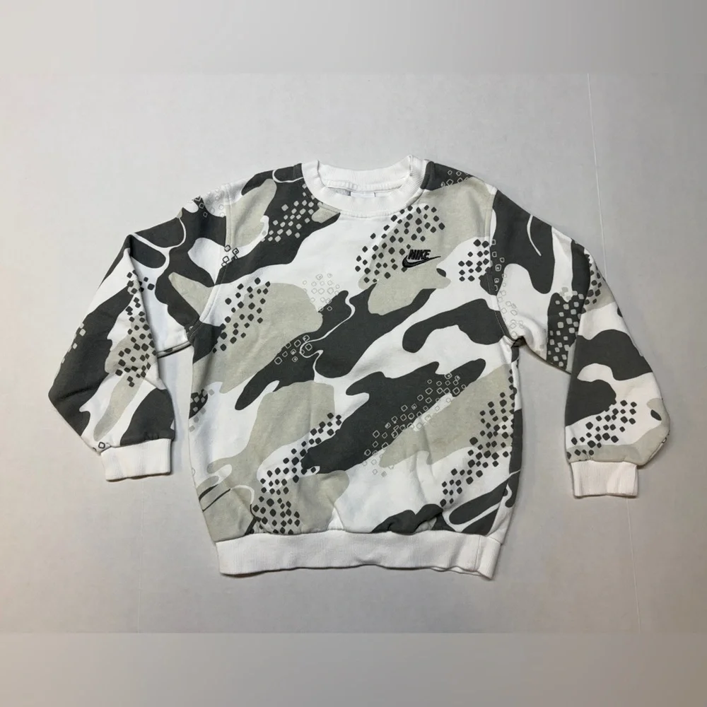 Nike Grey White Camo Kid’s Medium Crewneck Sweatshirt